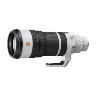 Sony FE 100-400mm f/4.5 GM OSS super-telephoto lens with advanced stabilization and lightweight design.