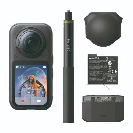 Insta360 X6 Essentials Bundle Midnight Black