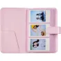 Rozā Fujifilm Instax Mini 13 fotogrāfiju albums ar trim Instax fotogrāfijām, ar magnētisko aizdari un kartes slotu.