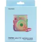 иридесцентный чехол для камеры Fujifilm Instax Mini 13 с розовым ремнем на светло-голубой упаковке