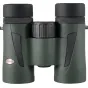 Kowa BD III 32-8 XD zaļi binokļi ar 8x palielinājumu, 32 mm objektīva lēcām, melnām gumijas sānu rokturiem un centrālo fokusa riteni, ar sarkano Kowa logo