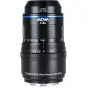 Laowa 45mm f/2.8 1-5X Ultra Macro APO objektīvs, Nikon F montāža, tuvplānā ar priekšējo elementu, zoom gredzenu un fokusa atzīmēm, zilu akcentu svītru un sarkanu izlīdzināšanas punktu.
