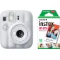 Белая Fujifilm Instax Mini 13 моментальная камера с 60 мм объективом и встроенной вспышкой рядом с зеленой упаковкой Fujifilm Instax Mini film, содержащей 10 картонных фотографий.