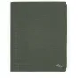 Peak Design Passport Wallet sāga krāsa, slēgts priekšējais skats, teksturēts audums, mazs logotips apakšējā labajā stūrī