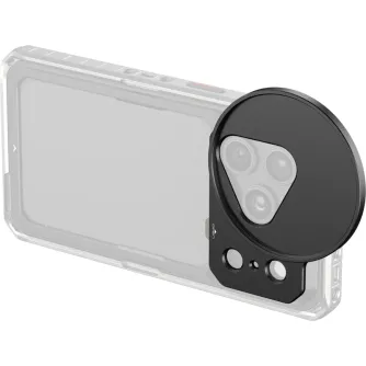 SmallRig 67mm šķērskrusts filtru adaptors uzas uz transparentu iPhone 18 Pro atslēgu, redzot trīs filtru ērskus un pēdējo kameras modul.