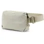 Peak Design City Sling 2L mēness krāsas sling bag ar iespēju pielāgotām joslai un magnetiskā pēdējā kapas