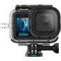 Защитный корпус GoPro для камеры Mission 1, прозрачный водонепроницаемый кейс с включённым дисплеем, показывающим подводную сцену, чёрная камера с объективом и монтажным креплением, рассчитан на глубину до 60 м.