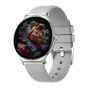 Colmi V89 sudra smartwatch ar zili gumu joslām, rotātu krūnu un izklājot vividu burtu uz 1,43‑inčam AMOLED ekrānu