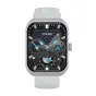 Sudra Colmi P86 smartwatch ar taisnstūra kādu krāsas, melnu dialu, analogiem rokasiem un zili digitālā skrupu, 1,93‑inčas AMOLED ekrānu, rotāciju korona uz pusē, silikona pēdaina ar COLMi logo, 400 mAh akuma, ģerboņu un sporta i