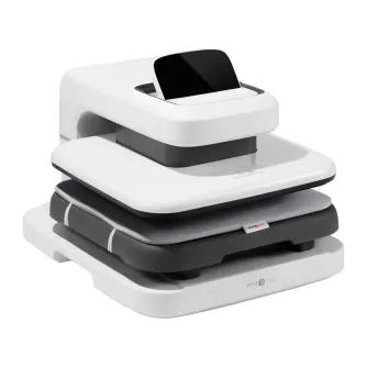 Белая HTVRONT Auto 2 Digit Heat Transfer Press с цифровым дисплеем, выдвижной подносом и слоистыми элементами, демонстрирующая регулируемое давление до 80 кг и зазор 4,5 см.