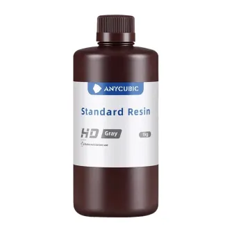 ANYCUBIC Standard Resin HD zilsā krāsu 1 kg plastmasas bokalts ar melnu šķērskrustu un etikete, piemērota LCD un DLP 3D drukāčiem