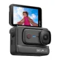 Камера SJCAM S10 64 GB чёрного цвета с Boost Pod, экран наклонён вверх, показывает улыбающегося ребёнка в розовом платье, 150° FOV, 2,51‑дюймовый сенсорный дисплей, красная кнопка записи.