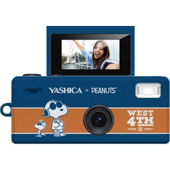 Funtastic Keychain Camera (Basketball Snoopy)