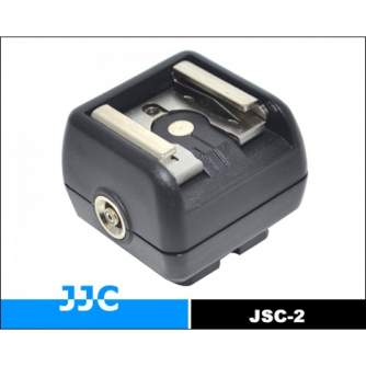 Discontinued - Hot Shoe Adapter with PC Female Outlets (Hot) JSC-2