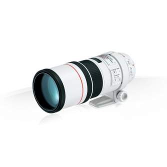 Canon EF 300 mm F/4.0 L IS USM - Objektīvi