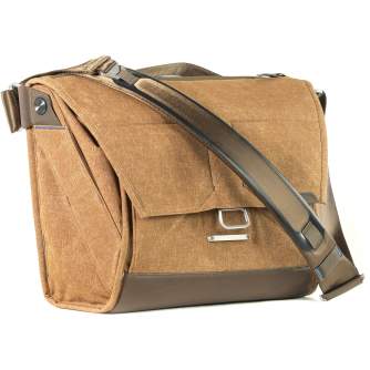 Plecu somas - Peak Design Everyday Messenger 13" Brown BS-13-BR-1 Shoulder bag 13 - быстрый заказ от производителя