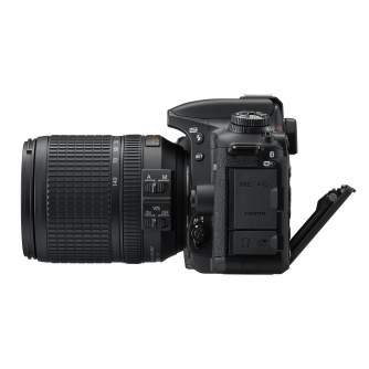 Зеркальные фотоаппараты - Nikon D7500 18-140mm f3.5-5.6G ED VR - быстрый заказ от производителя