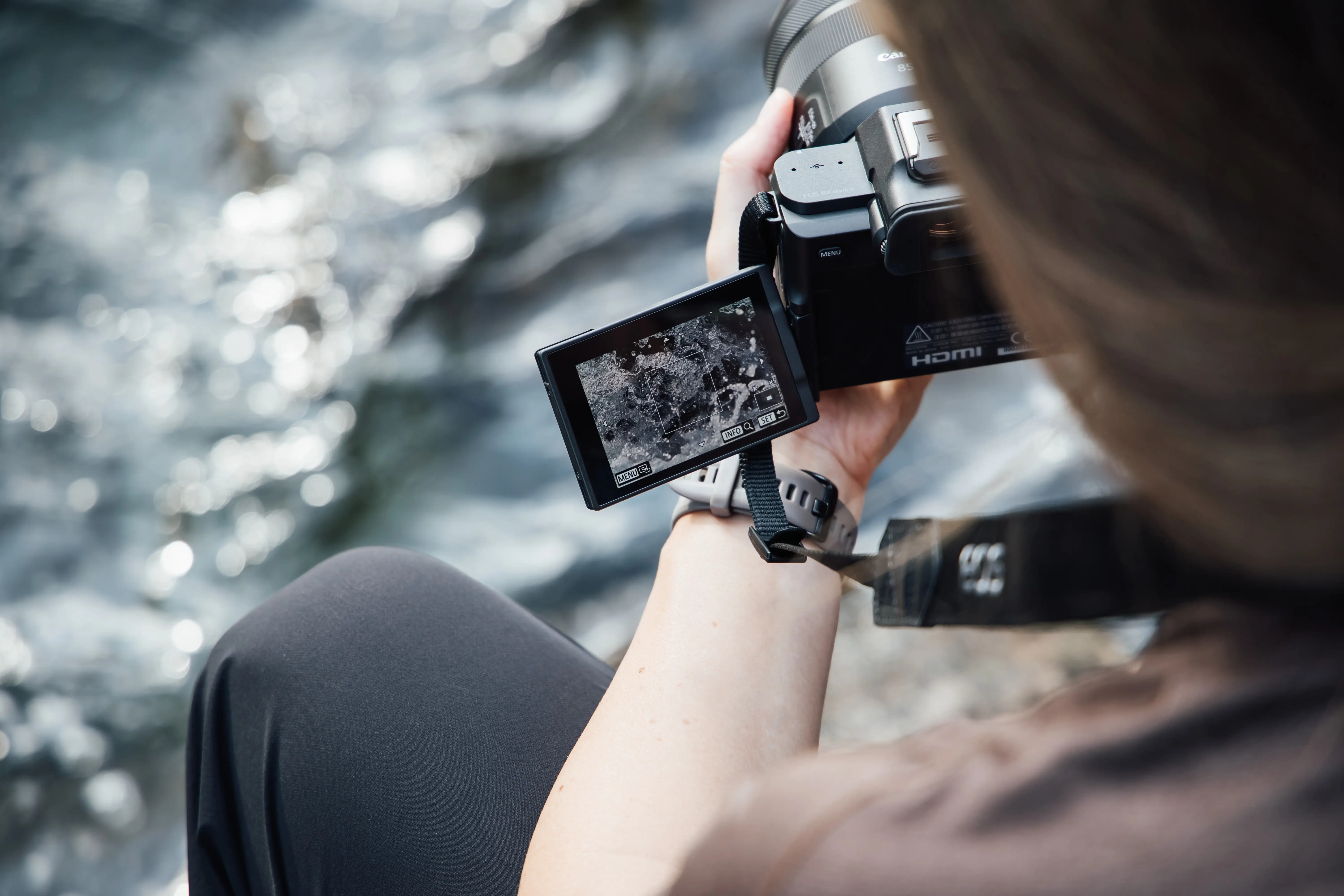 Canon EOS R8 Mark II darbībā